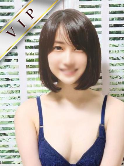 すみれ(19歳)